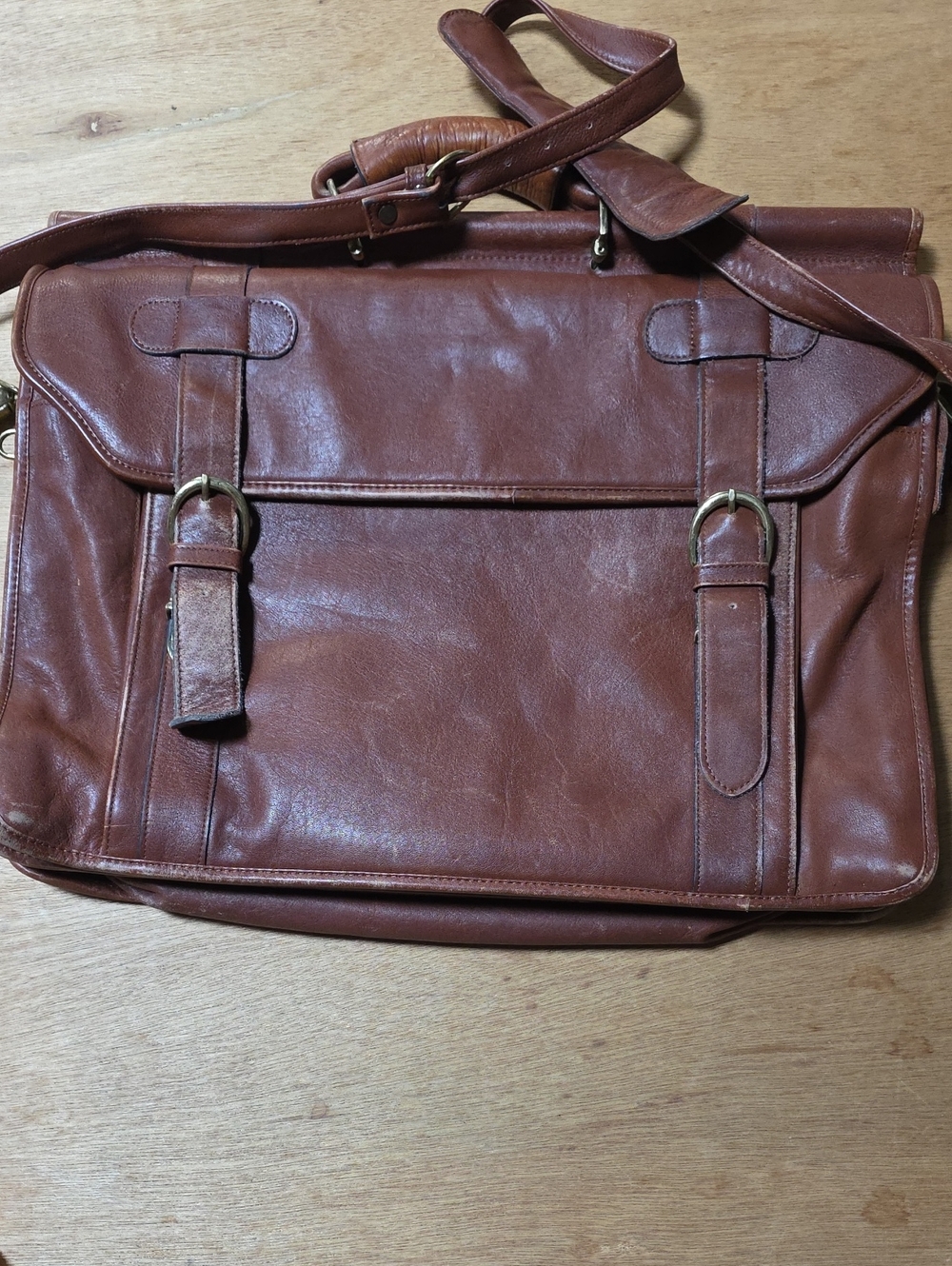 Travel Tools Brown Leather Messenger Briefcase Distressed Work Bag